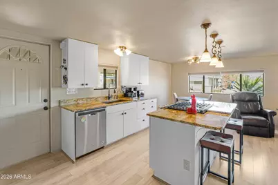 16220 N 32nd Place, Phoenix, AZ 85032 - Photo 9