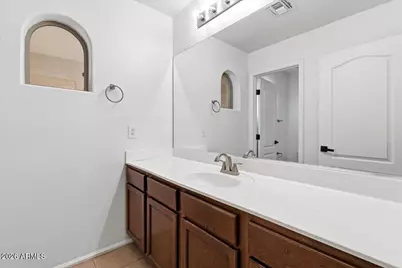 17881 W Larkspur Drive, Surprise, AZ 85388 - Photo 35