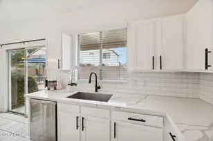 2545 E Harrison Ct, Gilbert, AZ 85295 - Photo 15
