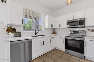 2545 E Harrison Ct, Gilbert, AZ 85295 - Photo 13