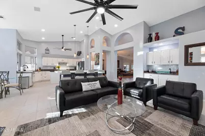 19456 N 87th Drive, Peoria, AZ 85382 - Photo 7
