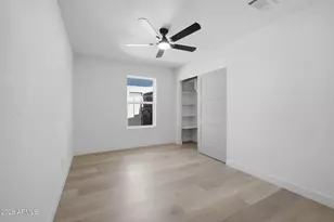2232 E Mitchell Dr, Phoenix, AZ 85016 - Photo 27