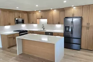 2232 E Mitchell Dr, Phoenix, AZ 85016 - Photo 11