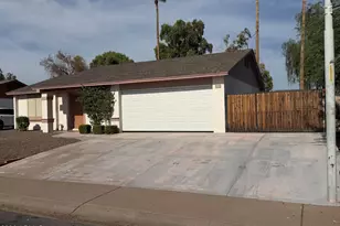 9203 N 63rd Dr, Glendale, AZ 85302 - Photo 3