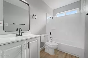 1925 W Village Dr, Phoenix, AZ 85023 - Photo 15