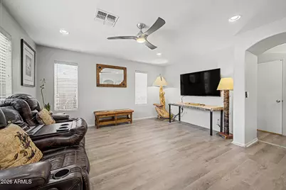 2532 W Straight Arrow Lane, Phoenix, AZ 85085 - Photo 5