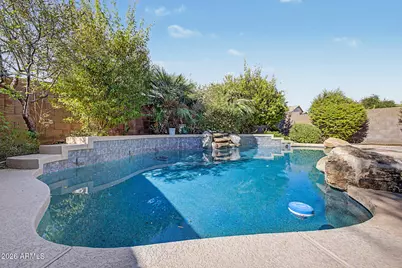 2532 W Straight Arrow Lane, Phoenix, AZ 85085 - Photo 25