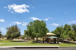 2532 W Straight Arrow Ln, Phoenix, AZ 85085 - Photo 27