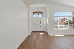 138 W El Freda Rd, Tempe, AZ 85284 - Photo 19