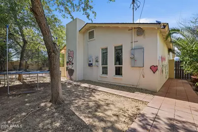 337 E 9th Avenue, Mesa, AZ 85210 - Photo 33