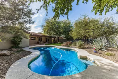 142 E Voltaire Avenue, Phoenix, AZ 85022 - Photo 35