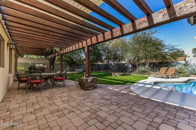 142 E Voltaire Avenue, Phoenix, AZ 85022 - Photo 31