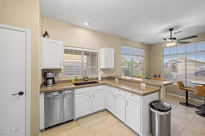 1044 W Heather Avenue, Gilbert, AZ 85233 - Photo 11