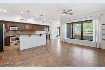 20660 N 40th Street #2096, Phoenix, AZ 85050 - Photo 3