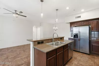 20660 N 40th Street #2096, Phoenix, AZ 85050 - Photo 5