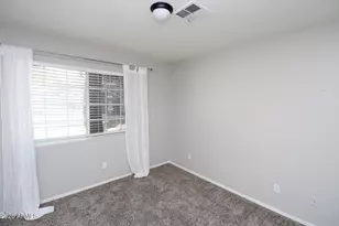 860 N McQueen Rd, Chandler, AZ 85225 - Photo 11