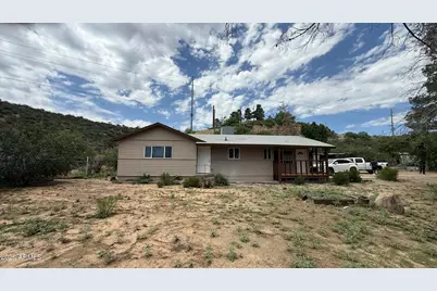 642 W Eagles Bluff, Globe, AZ 85501 - Photo 1
