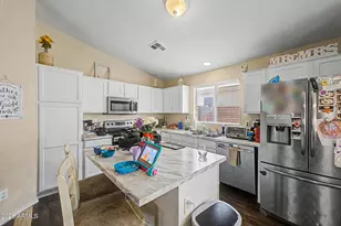 3130 W Five Mile Peak Dr, San Tan Valley, AZ 85144 - Photo 13