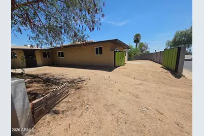 5841 W Mackenzie Drive, Phoenix, AZ 85031 - Photo 27