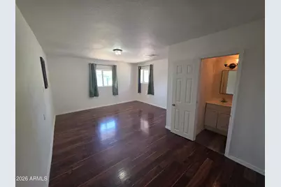 5841 W Mackenzie Drive, Phoenix, AZ 85031 - Photo 15
