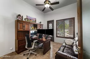 3034 E Portola Valley Dr, Gilbert, AZ 85297 - Photo 29
