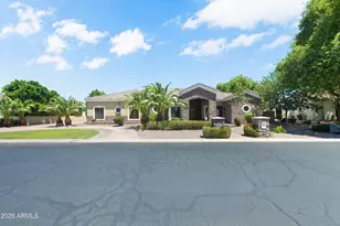 3034 E Portola Valley Dr, Gilbert, AZ 85297 - Photo 5