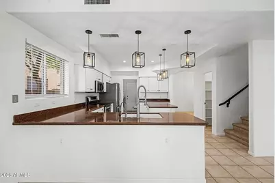 4331 E Prickly Pear Trail, Phoenix, AZ 85050 - Photo 9