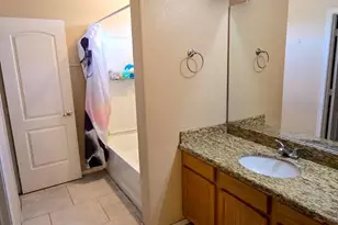 5227 S 10th Ave, Phoenix, AZ 85041 - Photo 5