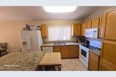 5227 S 10th Avenue, Phoenix, AZ 85041 - Photo 3