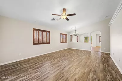 11143 W Mariposa Drive, Phoenix, AZ 85037 - Photo 5
