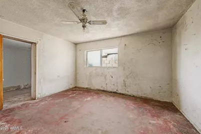 328 N Delaware Street, Chandler, AZ 85225 - Photo 11