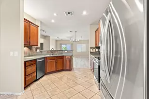 1795 S Cole Dr, Gilbert, AZ 85295 - Photo 9