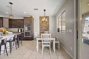 10155 W Golden Ln, Peoria, AZ 85345 - Photo 15