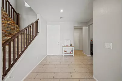 10155 W Golden Lane, Peoria, AZ 85345 - Photo 9