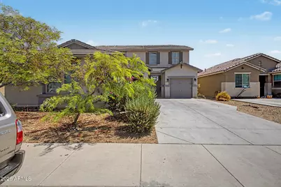 10155 W Golden Lane, Peoria, AZ 85345 - Photo 1