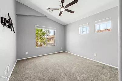 13201 W Mauna Loa Lane, Surprise, AZ 85379 - Photo 7