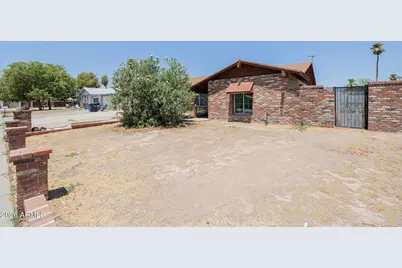 1634 W Sack Drive, Phoenix, AZ 85027 - Photo 3
