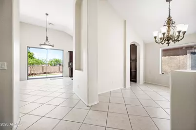 8698 W Morten Avenue, Glendale, AZ 85305 - Photo 5