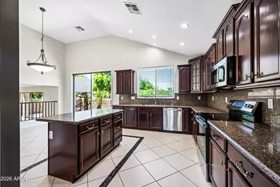 8698 W Morten Avenue, Glendale, AZ 85305 - Photo 19