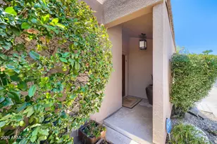 3047 E Stella Ln, Phoenix, AZ 85016 - Photo 3