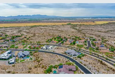 17856 W Estes Way #12, Goodyear, AZ 85338 - Photo 5