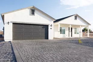 11119 W Hobbit Dr, Arizona City, AZ 85123 - Photo 31