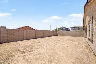 24261 W Hidalgo Avenue, Buckeye, AZ 85326 - Photo 33