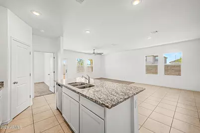 24261 W Hidalgo Avenue, Buckeye, AZ 85326 - Photo 15