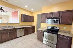 34697 S Corral Dr, Red Rock, AZ 85145 - Photo 9