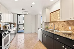 2302 N Central Ave, Phoenix, AZ 85004 - Photo 11