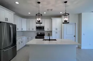 11778 W Cabrillo Dr, Arizona City, AZ 85123 - Photo 5