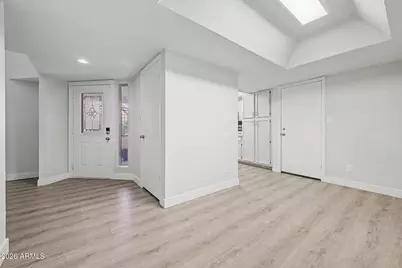 9249 N 47th Drive, Glendale, AZ 85302 - Photo 7