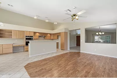 20117 N 110th Avenue, Peoria, AZ 85373 - Photo 13