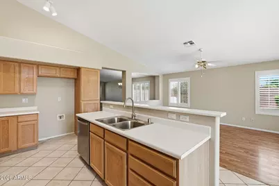 20117 N 110th Avenue, Peoria, AZ 85373 - Photo 19